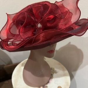 Chic Scarlet Women's Hat with Floral Design